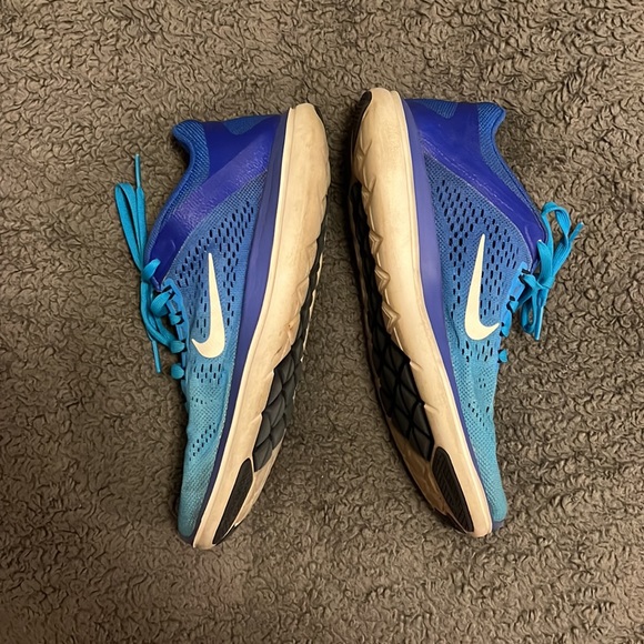 Nike flex running sneakers - Picture 7 of 9